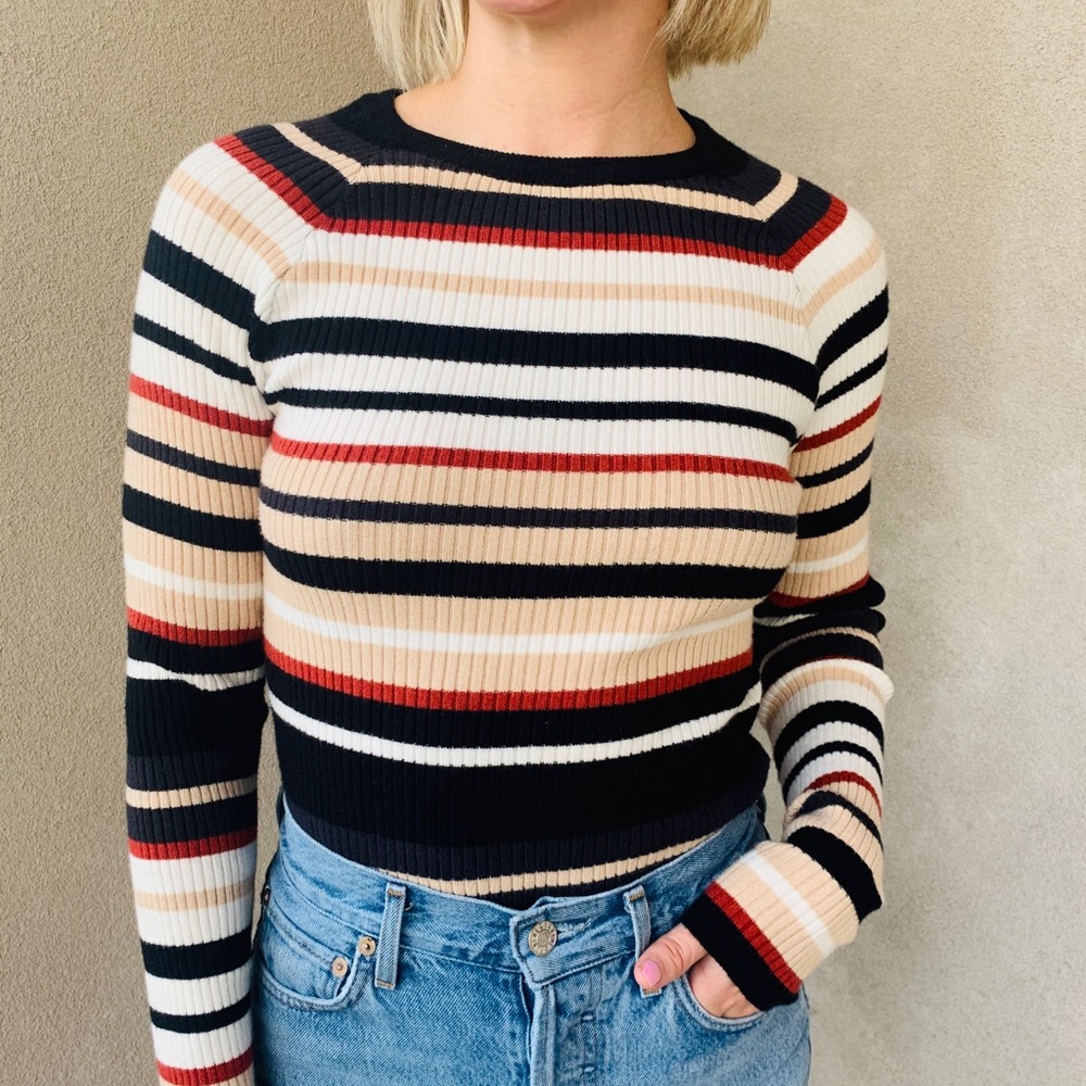 Forever 21 cropped sweater